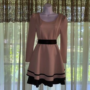 Long sleeve dress, never had been worn